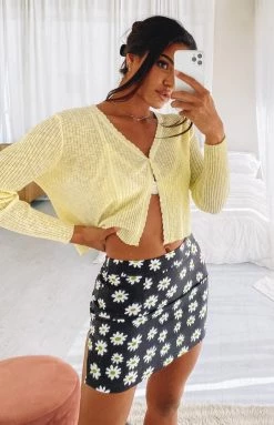 Beginning Boutique Millie Skirt Black Daisy