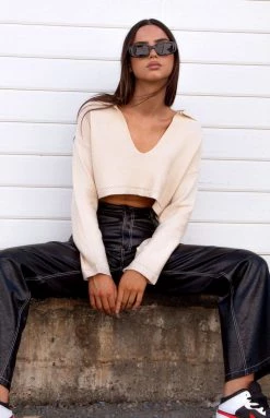 Beginning Boutique New Natalie Cream Knitted Top