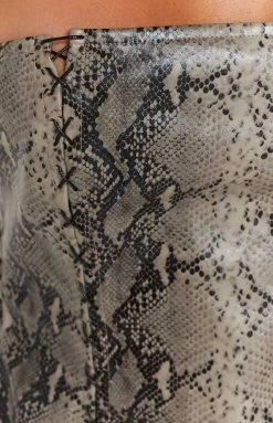 BB Exclusive Nia Snake PU Mini Dress New 16 BB Exclusive Nia Snake PU Mini Dress New