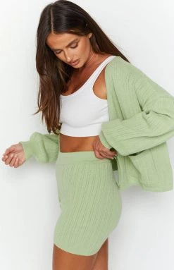 Beginning Boutique Nivara Green Knitted Shorts Bottoms