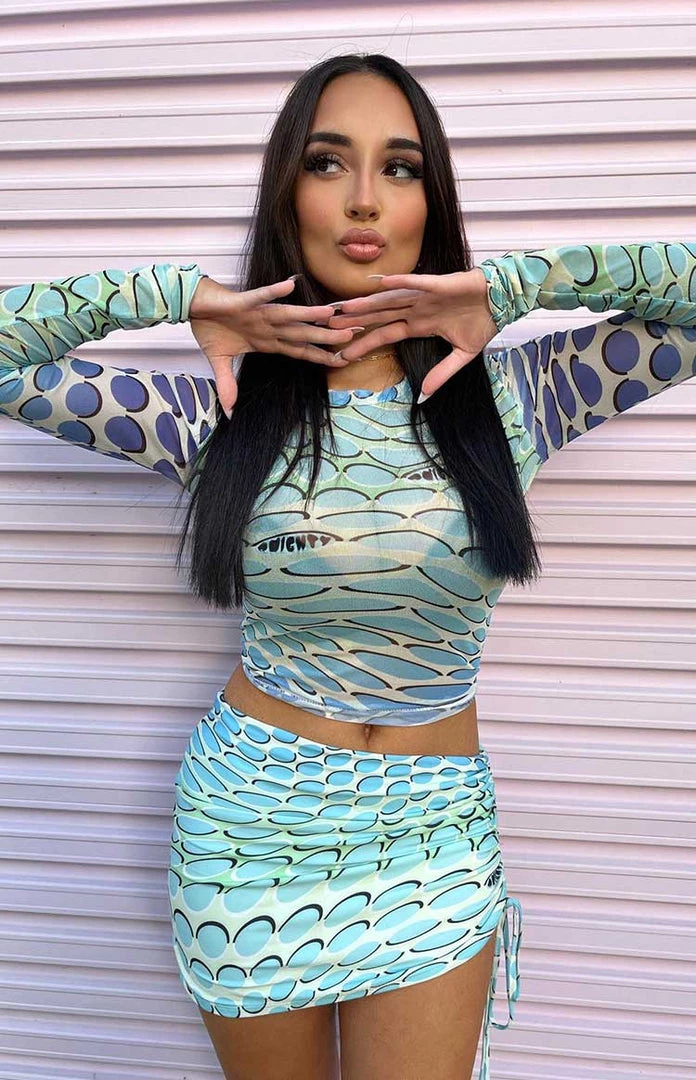 Bottoms OMIGHTY The Warp Mini Skirt Blue Gradient 1 Bottoms OMIGHTY The Warp Mini Skirt Blue Gradient