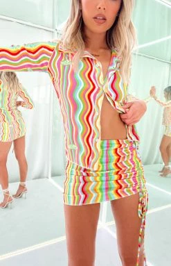 OMIGHTY Squiggly Shirt Rainbow Tops