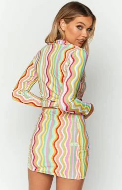 OMIGHTY Squiggly Shirt Rainbow Tops