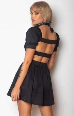 BB Exclusive Ortiz Skirt Black