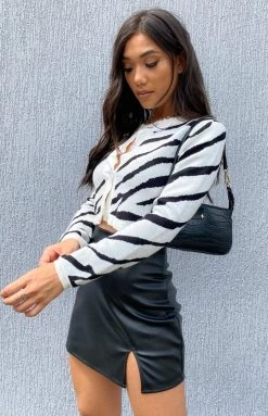 Beginning Boutique Pretty Liar Knitted Cardigan Zebra Tops