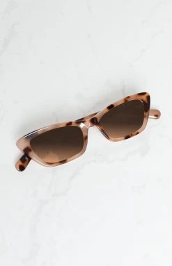 Eclat Retro Cat Eye Amber Tortoise Shell Sunglasses