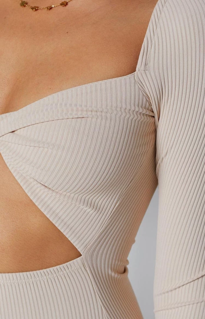 BB Exclusive Risky Love Dress Beige 12 BB Exclusive Risky Love Dress Beige