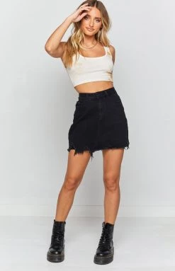 BB Exclusive Roman Holiday Crop Tan 11 BB Exclusive Roman Holiday Crop Tan