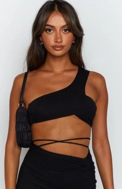 Beginning Boutique Ruby Crop Top Black