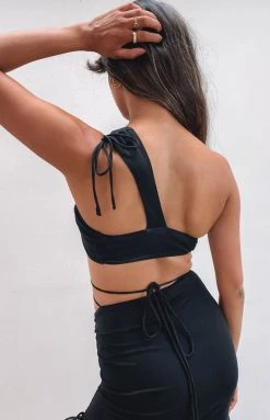 Beginning Boutique Ruby Crop Top Black