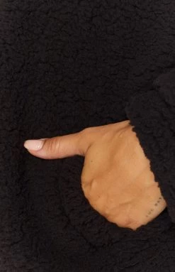 Outerwear SNDYS Black Sheepish Jacket 14 Outerwear SNDYS Black Sheepish Jacket