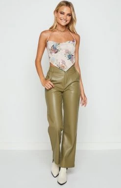 BB Exclusive Sabrina Floral Crop Top