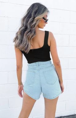 BB Exclusive Safia Black Knit Crop Top