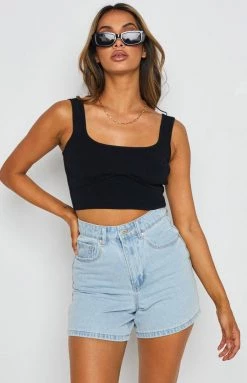BB Exclusive Safia Black Knit Crop Top