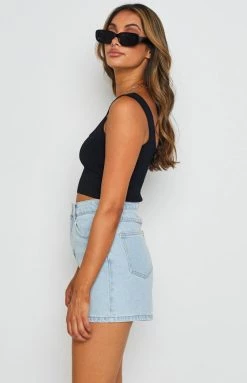 BB Exclusive Safia Black Knit Crop Top