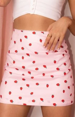 BB Exclusive Bottoms Saturn Mini Skirt Strawberry