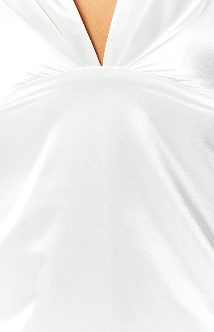 BB Exclusive Seattle White Halter Formal Dress Dresses 8 BB Exclusive Seattle White Halter Formal Dress Dresses