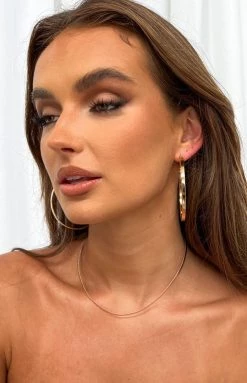 Eclat Snake Chain Gold Necklace Back In Stock 9 Eclat Snake Chain Gold Necklace Back In Stock