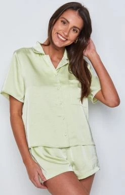 BB Exclusive Strasbourg Shirt Green Satin Extended Sizes 13 BB Exclusive Strasbourg Shirt Green Satin Extended Sizes