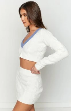 BB Exclusive Teagan White Cropped Knit Jumper New