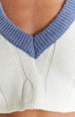 BB Exclusive Teagan White Cropped Knit Jumper New