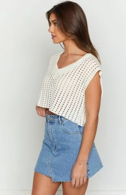 BB Exclusive Terry Cream Crochet Knit Vest New