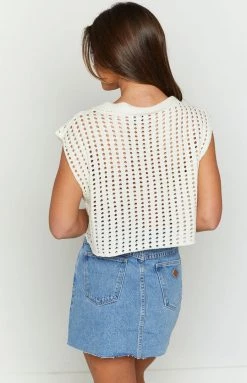 BB Exclusive Terry Cream Crochet Knit Vest New