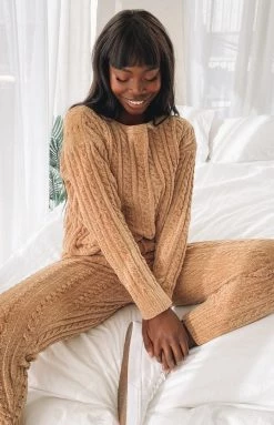 Beginning Boutique Long Sleeve Tops The Alps Cable Knit Jumper Tan