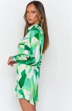 Beginning Boutique The Wavy Long Sleeve Shirt Dress Green