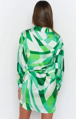 Beginning Boutique The Wavy Long Sleeve Shirt Dress Green