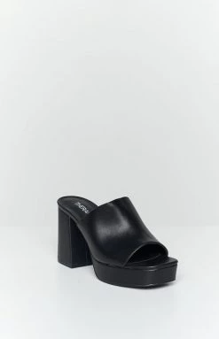 Euphoria Looks Therapy Arizona Black Mules 7 Euphoria Looks Therapy Arizona Black Mules