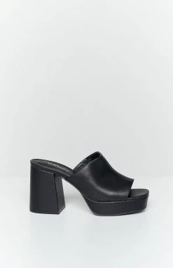 Euphoria Looks Therapy Arizona Black Mules