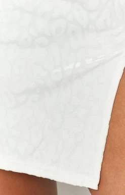 BB Exclusive Trust Cream Print Mini Skirt 18 BB Exclusive Trust Cream Print Mini Skirt