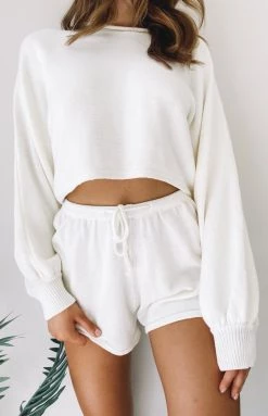 Beginning Boutique Sigrid Relaxed Shorts White