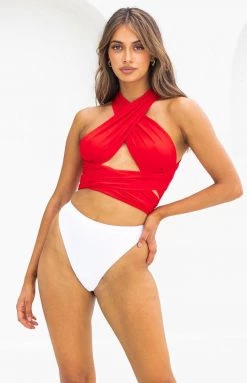 BB Exclusive Vera Wrap Crop Top Red