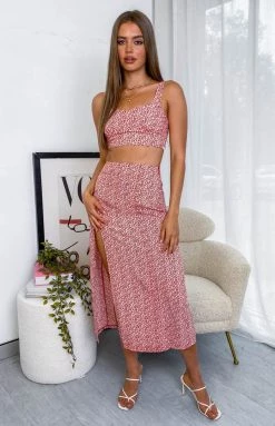 BB Exclusive Vanessa Red Floral Crop Top