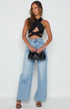 BB Exclusive Vera Wrap Crop Top Black