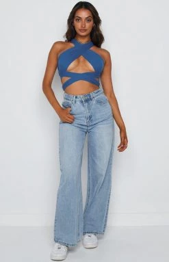 BB Exclusive Vera Wrap Crop Top Blue