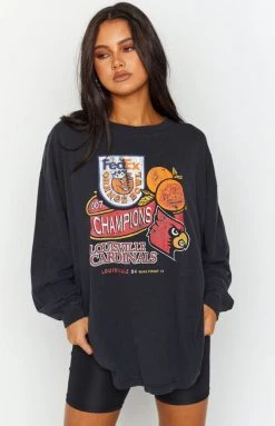 Beginning Boutique Vintage Vintage Champions Black Long Sleeve