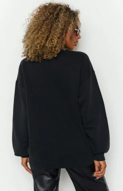 Beginning Boutique Vintage Long Sleeve Tops Vintage Northern Illinois University Sweater 11 Beginning Boutique Vintage Long Sleeve Tops Vintage Northern Illinois University Sweater