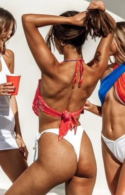 BB Exclusive Washington Scarf Top Red