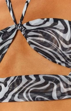 BB Exclusive Tops Wellington Mono Print Top