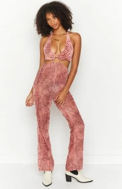 BB Exclusive Wolf Pink Print Jumpsuit Euphoria Looks 12 BB Exclusive Wolf Pink Print Jumpsuit Euphoria Looks
