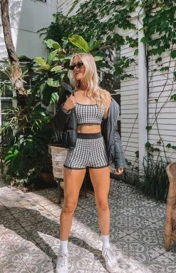 Beginning Boutique Ivy Vine Bike Shorts Black