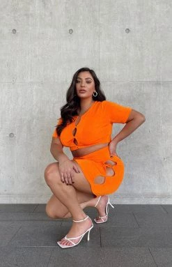 BB Exclusive Moscow Crop Top Orange Tops