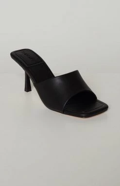 Therapy Dionne Black Heels New
