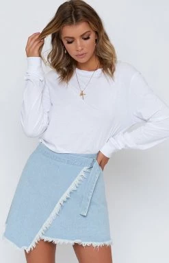 BB Exclusive White Long Sleeve Tee White Tops